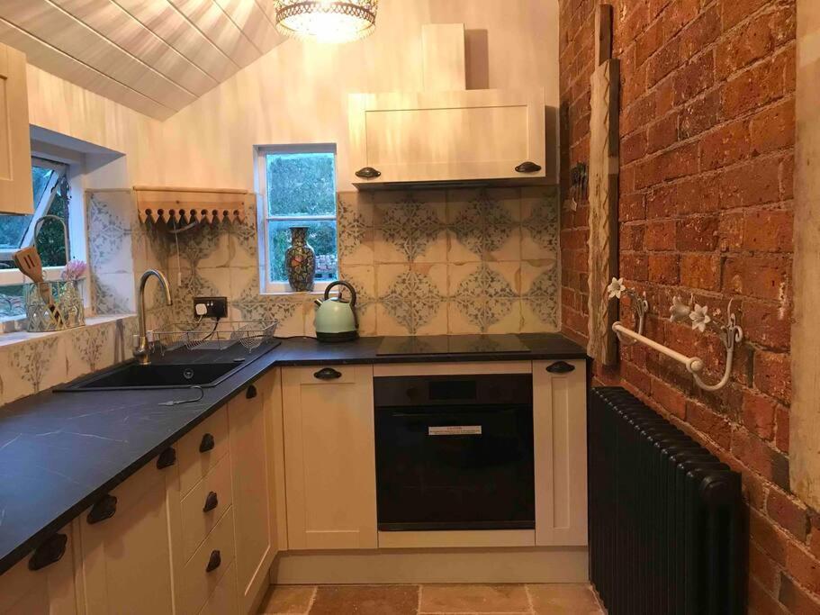Priory Meadow Cottage Long Bennington Exteriér fotografie